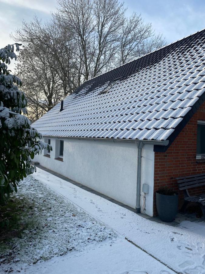 Villa Haus Am Deich Butjadingen Exterior foto